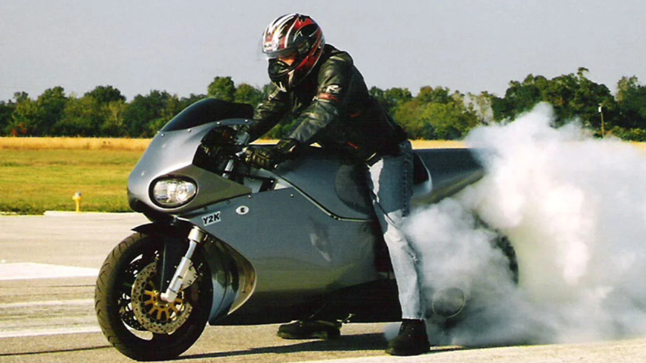 3. 2000 MTT Y2K Superbike – Jet‑Powered Beast