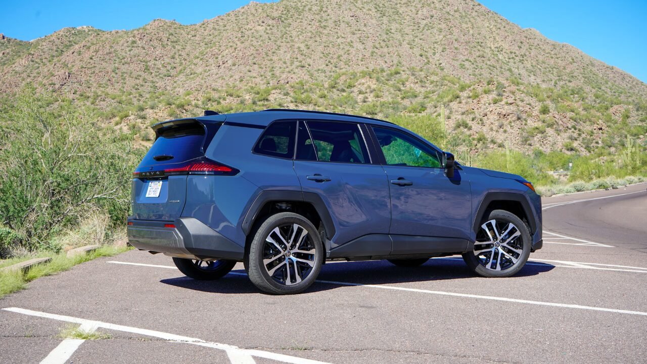 A New Hybrid-Only Era for the RAV4